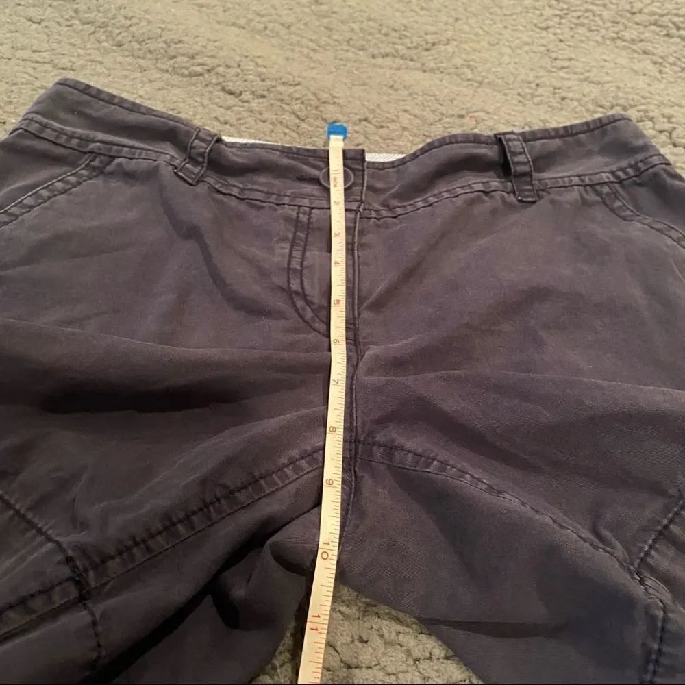 Loft Navy Shorts - Picture 5 of 10